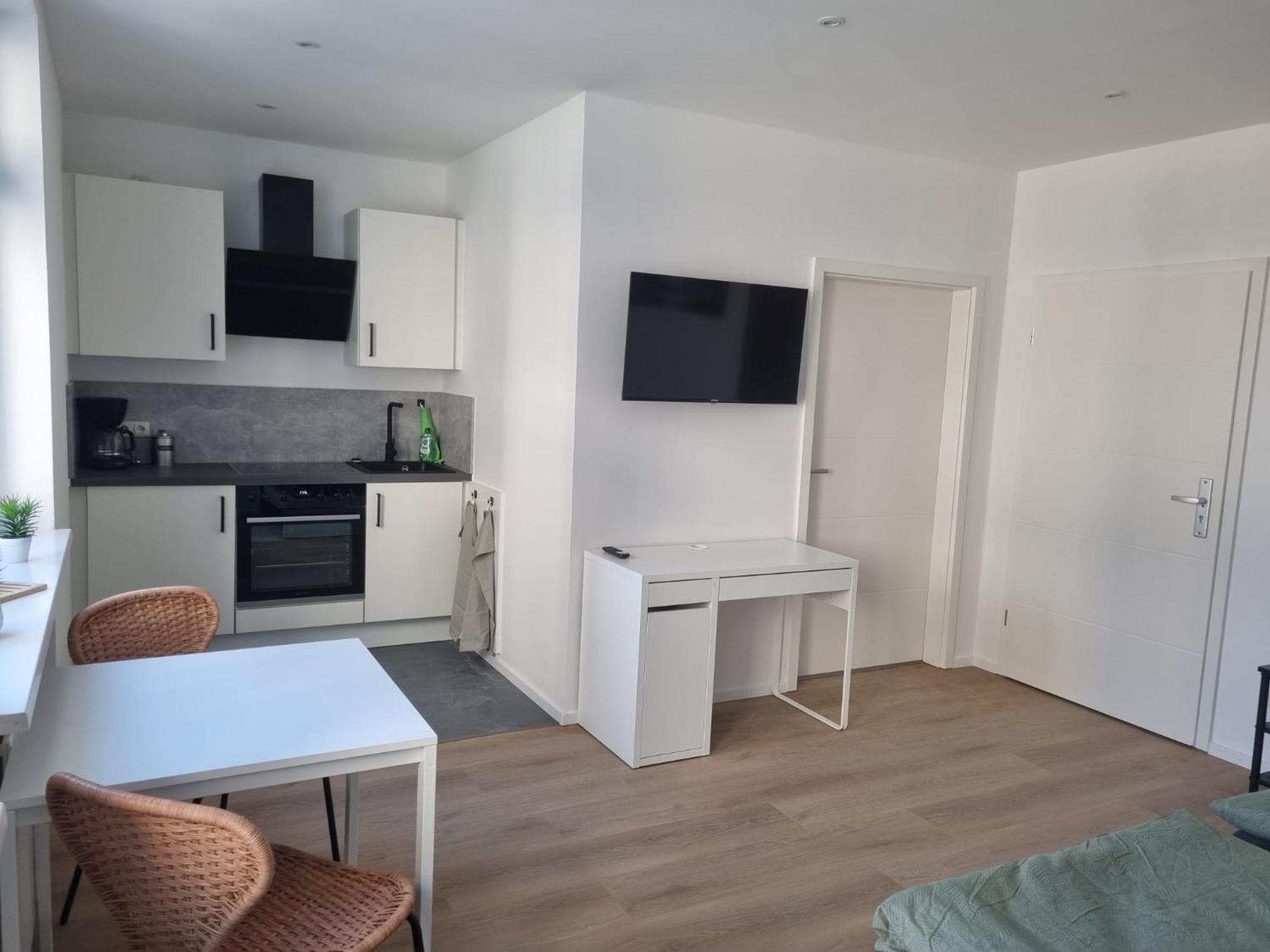 Wohnung Donau - Im Zentrum, Kueche, Parkplatz, Ruhig Gelegen Passau Exterior photo